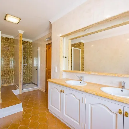 Cronos Вилла Ifach