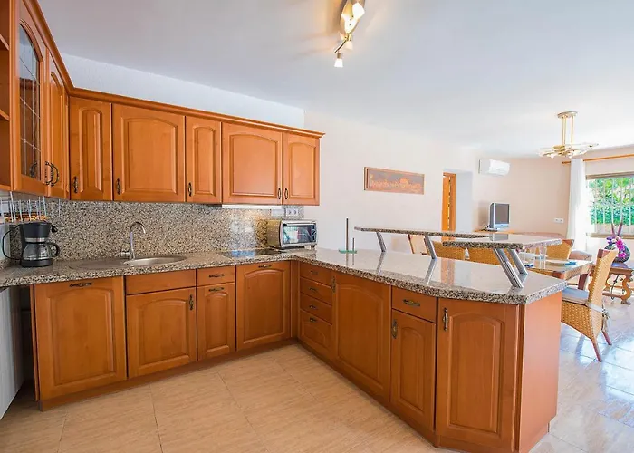 Vila Cronos - Plusholidays Ifach